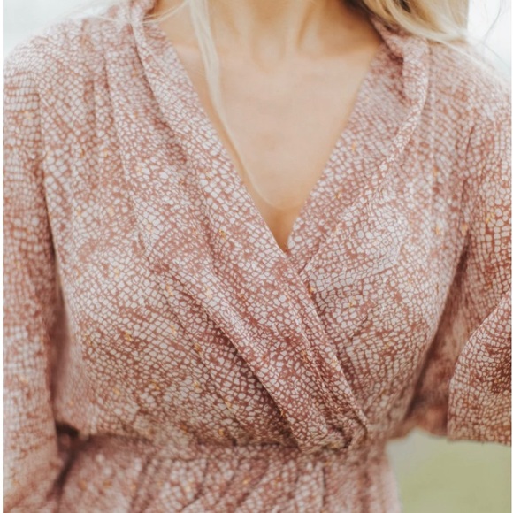 NWOT, kimono sleeve mini dress in rose gold - Picture 2 of 5